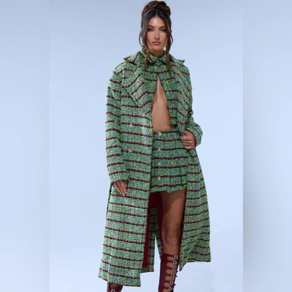 IT’S GIVING LUCK TWEED TRENCH - Picture 11 of 12